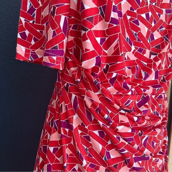 Red patterned dress. Sz 10 - Picture 2 of 5